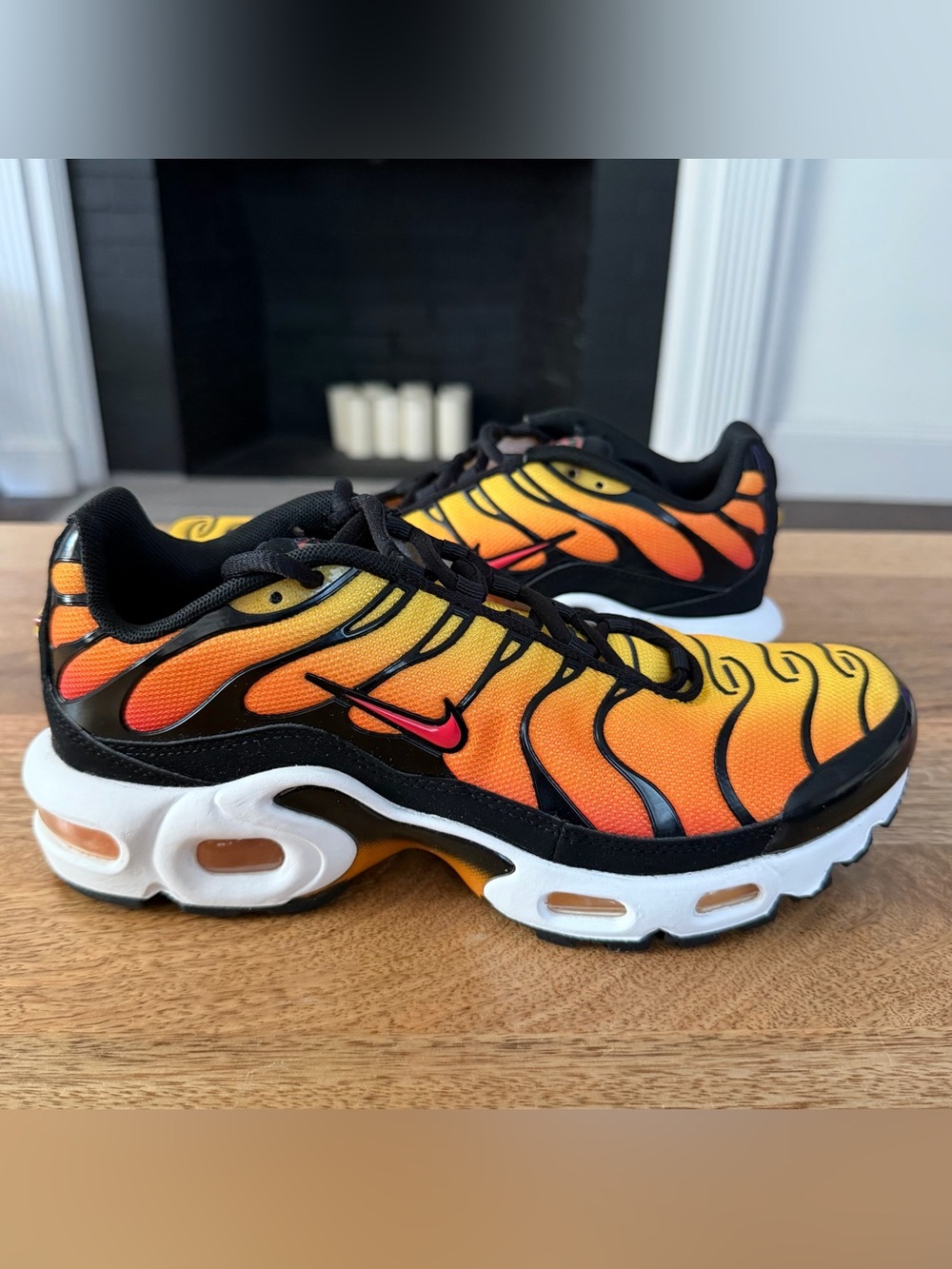 Nike Air Max Plus GS “Sunset” - Size 5.5Y - (CD0609-029)